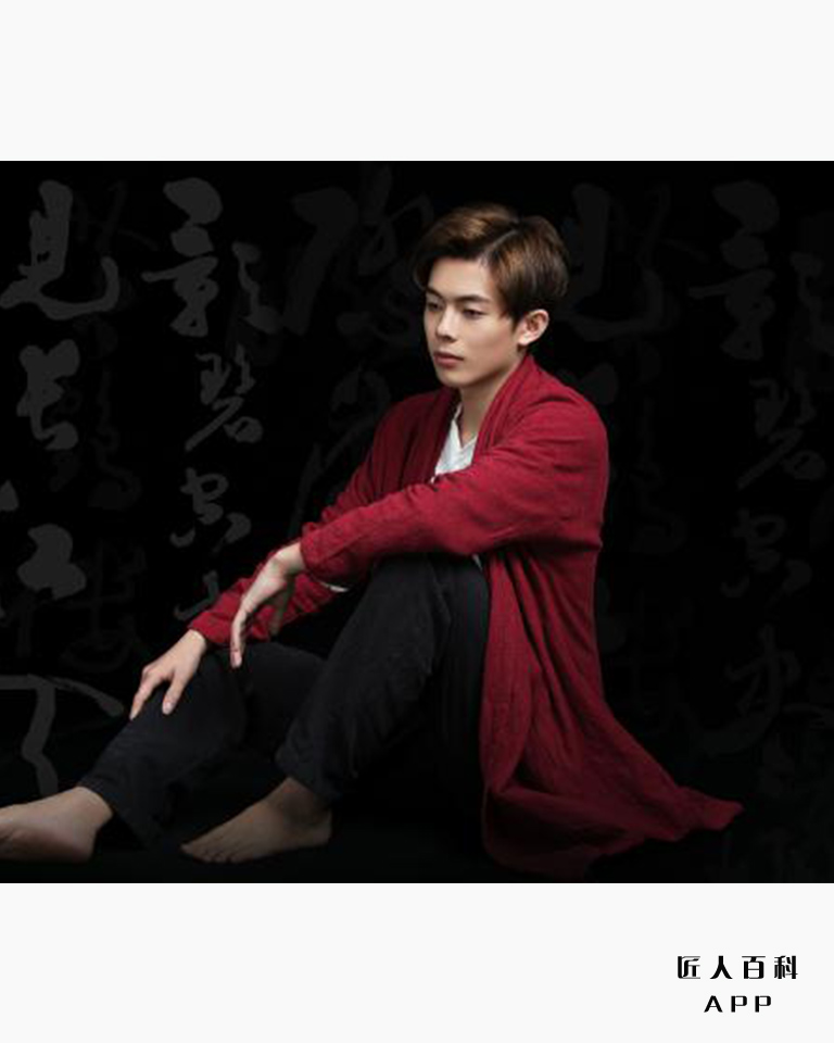 谢伟健1112.jpg 谢伟健1112.jpg