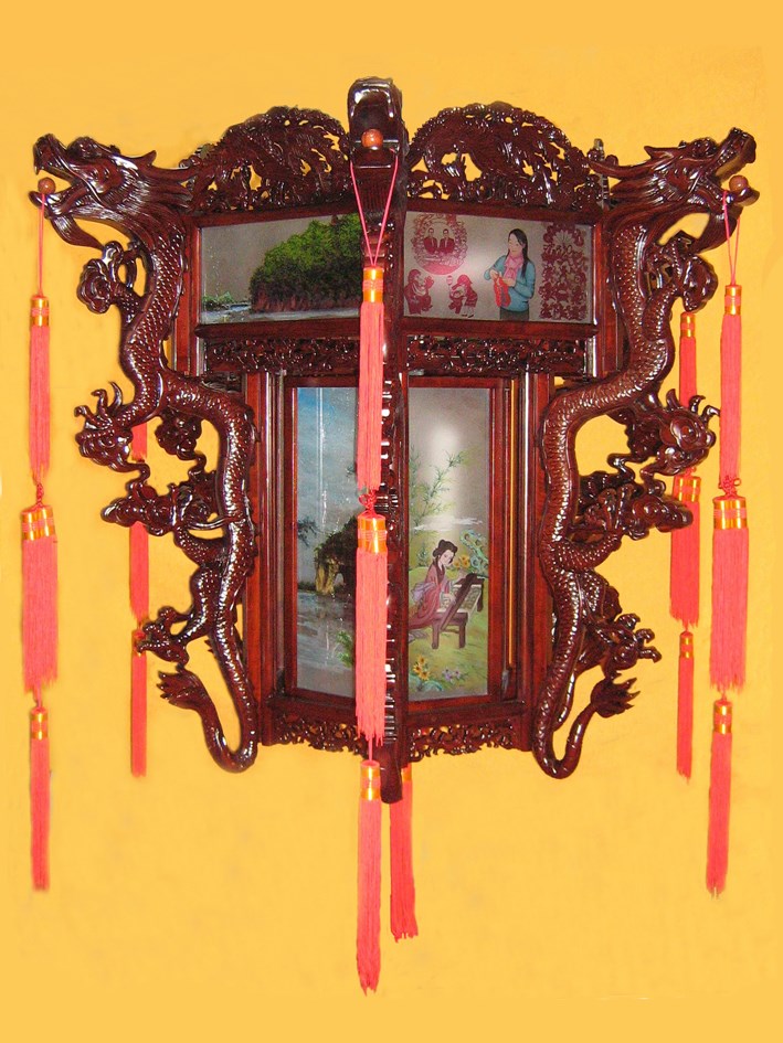 腾龙走马灯获得全国铜奖.jpg 腾龙走马灯获得全国铜奖.jpg